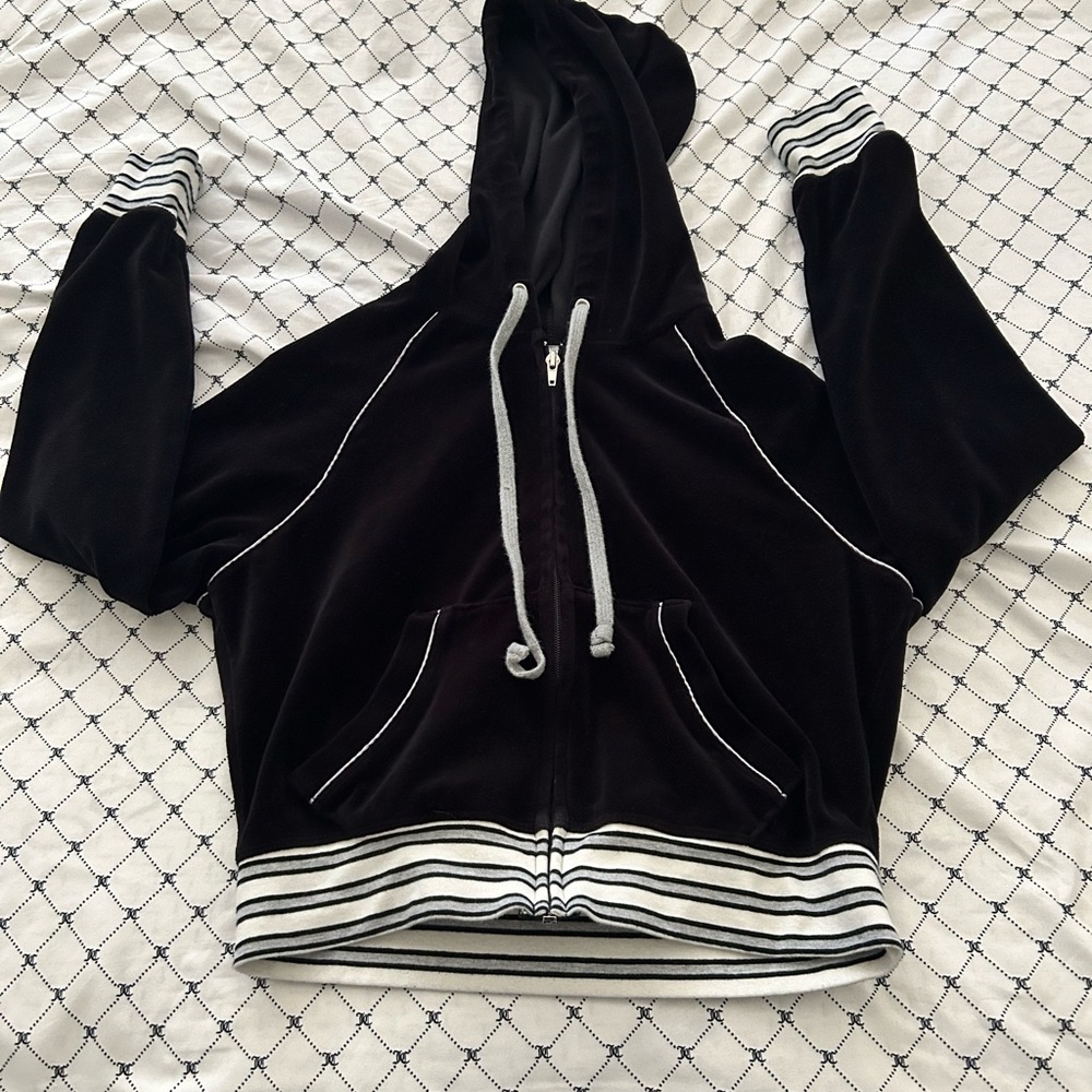 No Boundaries Black and Gray Jacket
